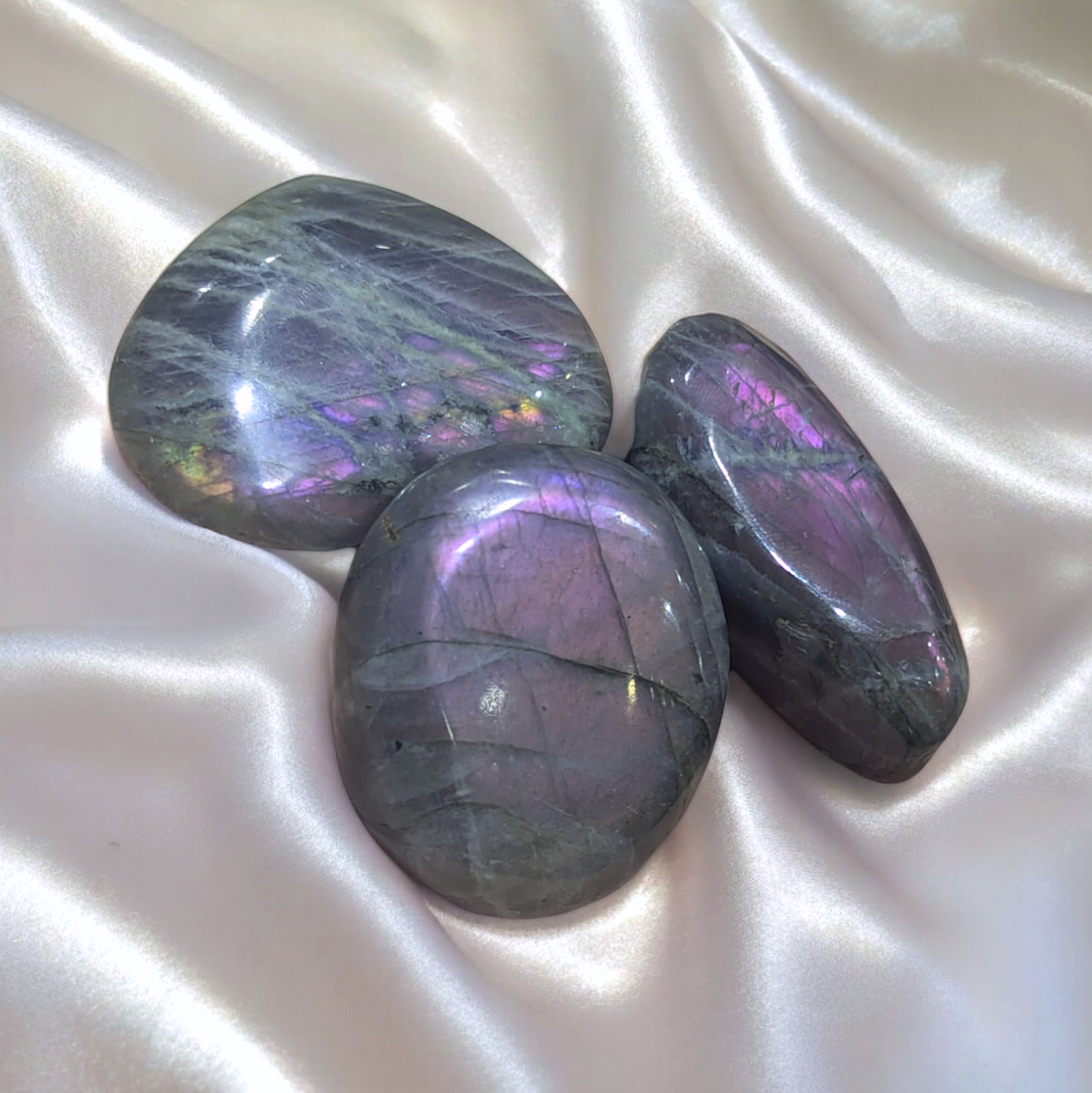 Magical flash labradorite palm stones